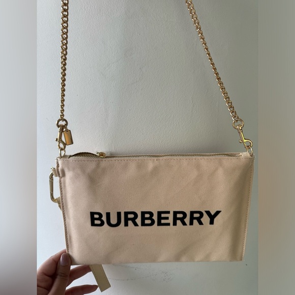 Authentic Burberry Cosmetic Pouch - Picture 8 of 8